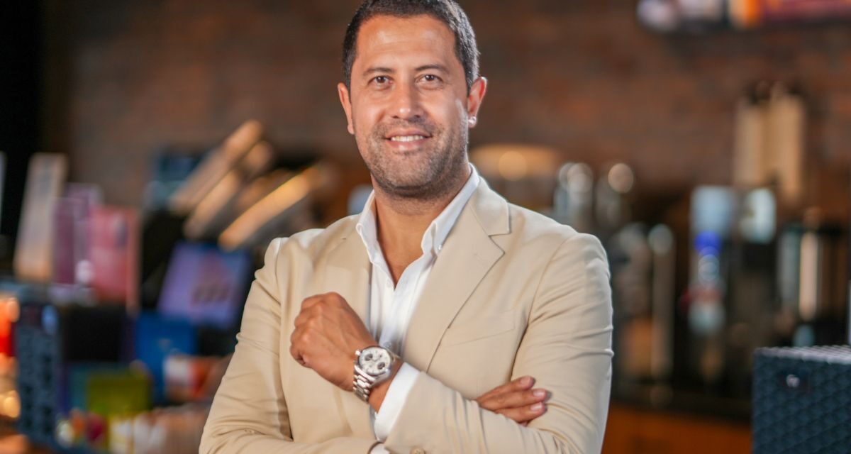 Arabica Coffee House CEO’su Av. Sertaç Yalçın; “Arabica’da kahve Bir içecek değil, bir yaşam deneyimi”
