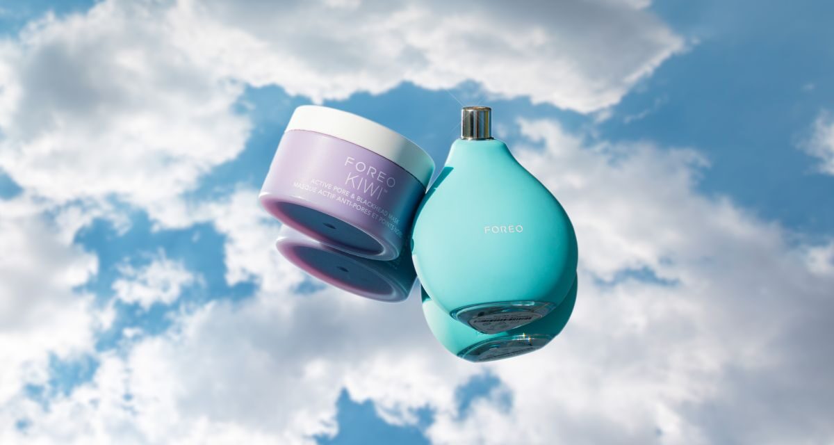 FOREO KIWI™ cilt yenileyici bakım rutini ile daha pürüzsüz ve arınmış bir cilt görünümü kazandırıyor