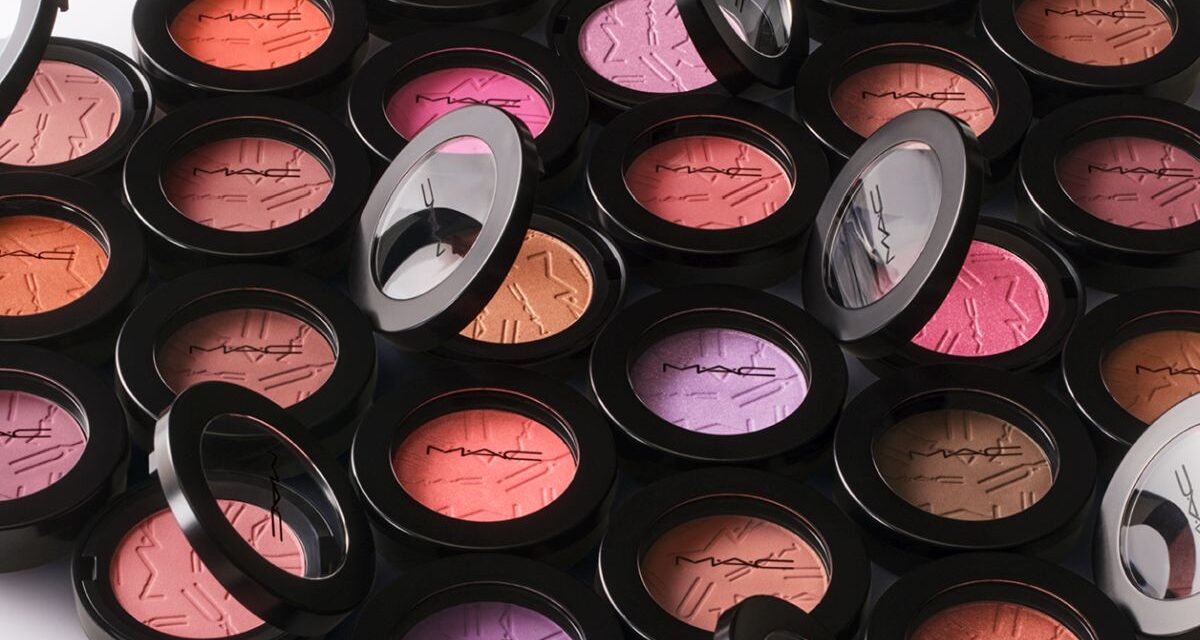 M·A·C, Allık ve Bronzer Arasındaki Mükemmel Dengeyi Yeniden Tanımlıyor  İki yeni allık formülü ve ikonik bronzer ile makyajda kendi kurallarını yarat