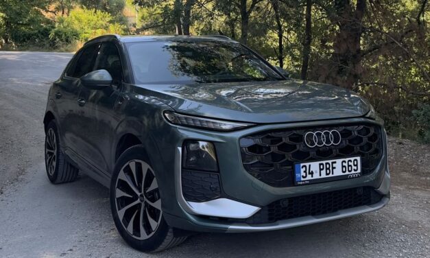 Audi Q3 test sürüşü: Şehirli kadının güçlü ve zarif yol arkadaşı