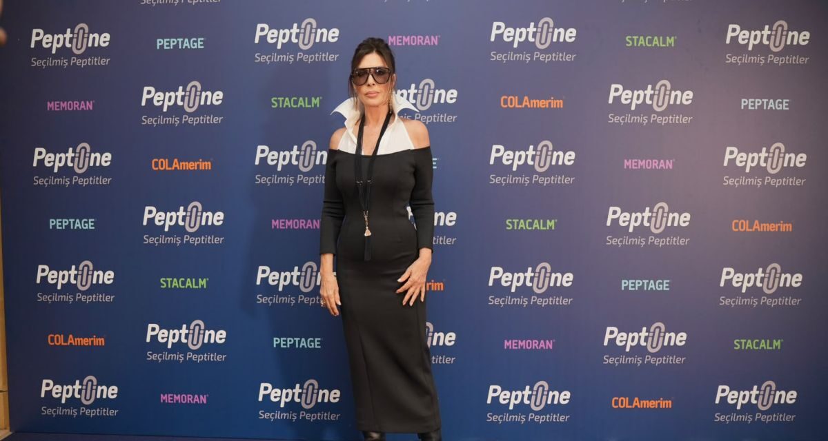 Peptiline, “Seçilmiş Peptitler” Nebahat Çehre  dünyasını Nebahat Çehreile tanıttı