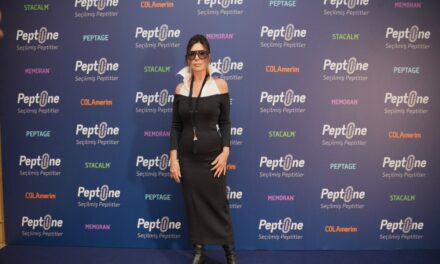 Peptiline, “Seçilmiş Peptitler” Nebahat Çehre  dünyasını Nebahat Çehreile tanıttı